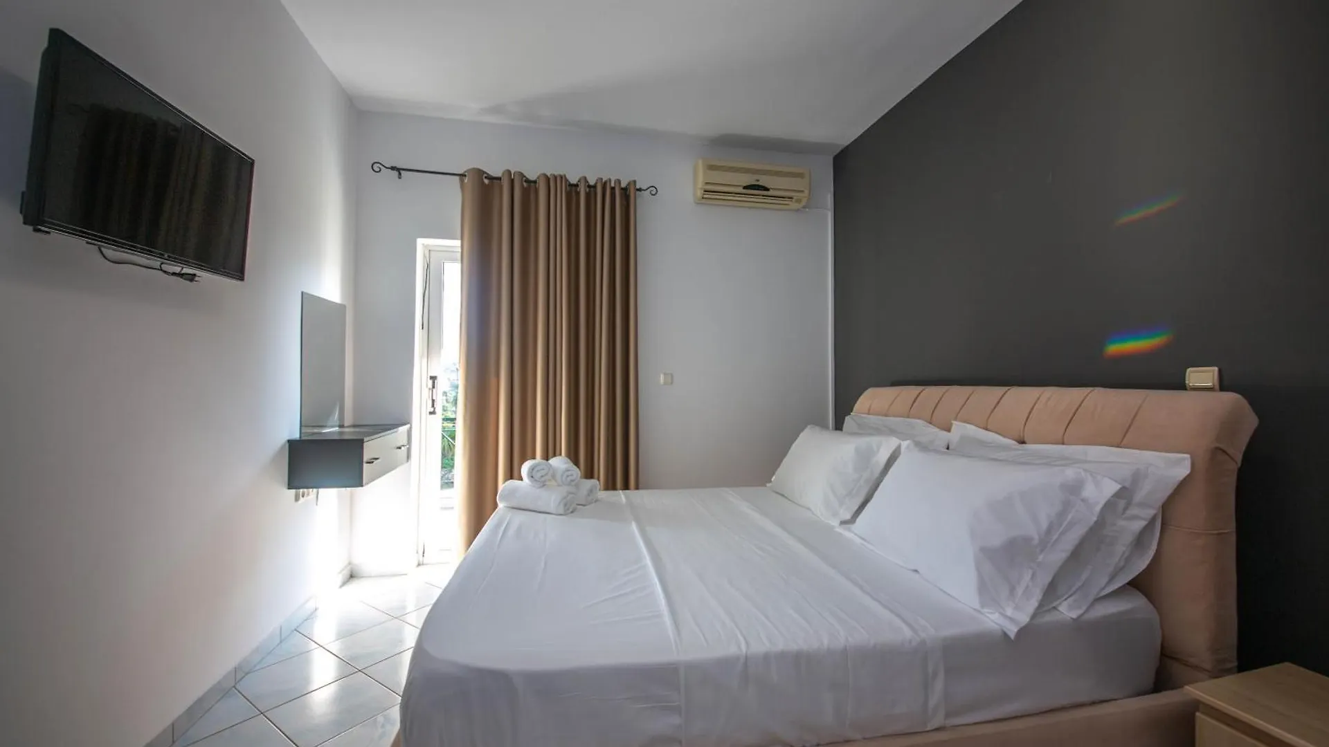 Noemi'S Hotel Ksamil