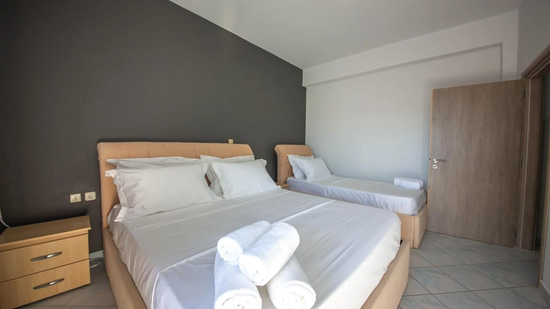 Noemi'S Hotel Ksamil 3*,